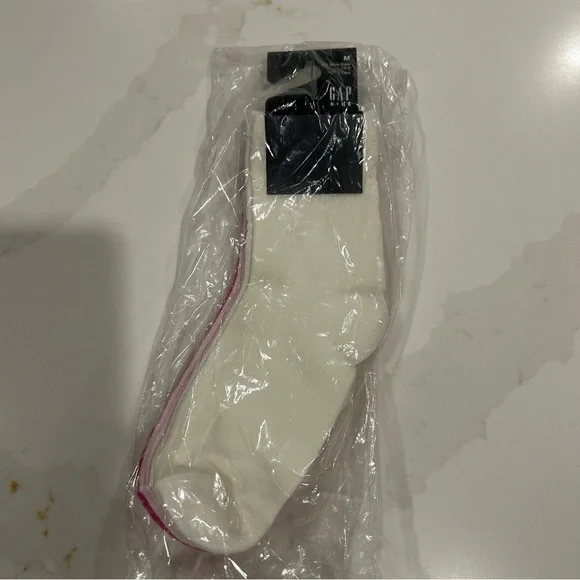 Gap Kids Pink White 3 Pack Socks Size M Fits Shoe 13-2 - Picture 3 of 5